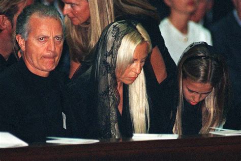 gianni versace burial.